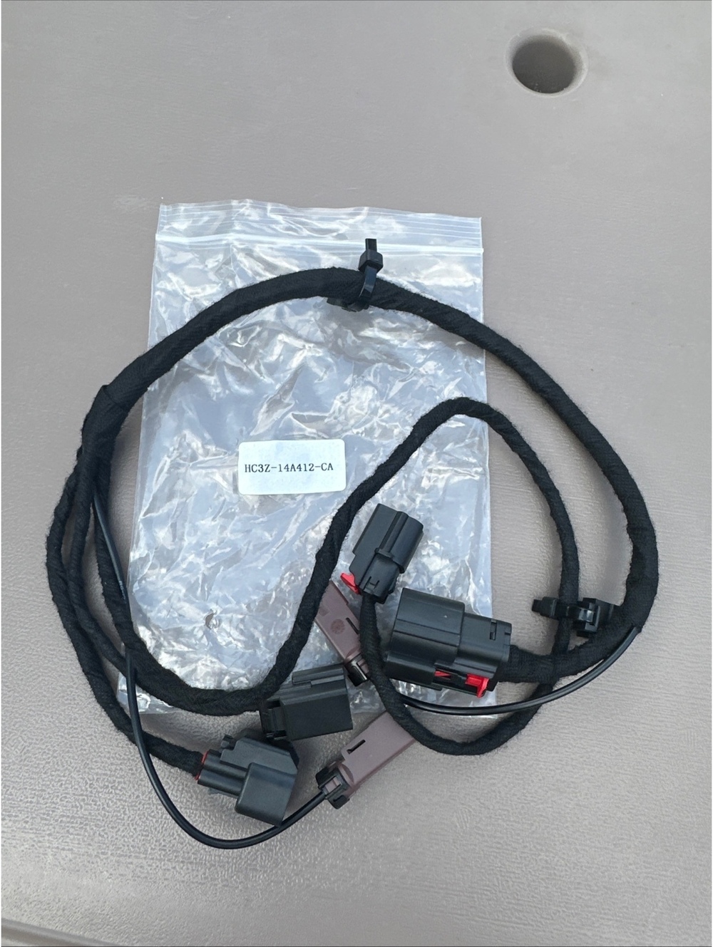 HC3Z-14A412-CA Rear Tailgate Handle Jumper Harness Ford Super Duty F250 F350 New
